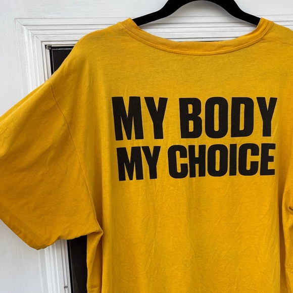 Gucci CHIME Vibrant Yellow MY BODY MY CHOICE T SHIRT-L - Picture 9 of 9